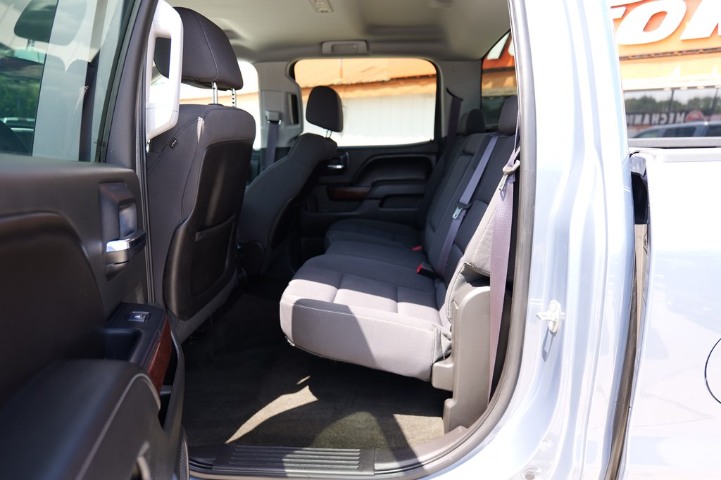 Photo 28 of this GMC SIERRA