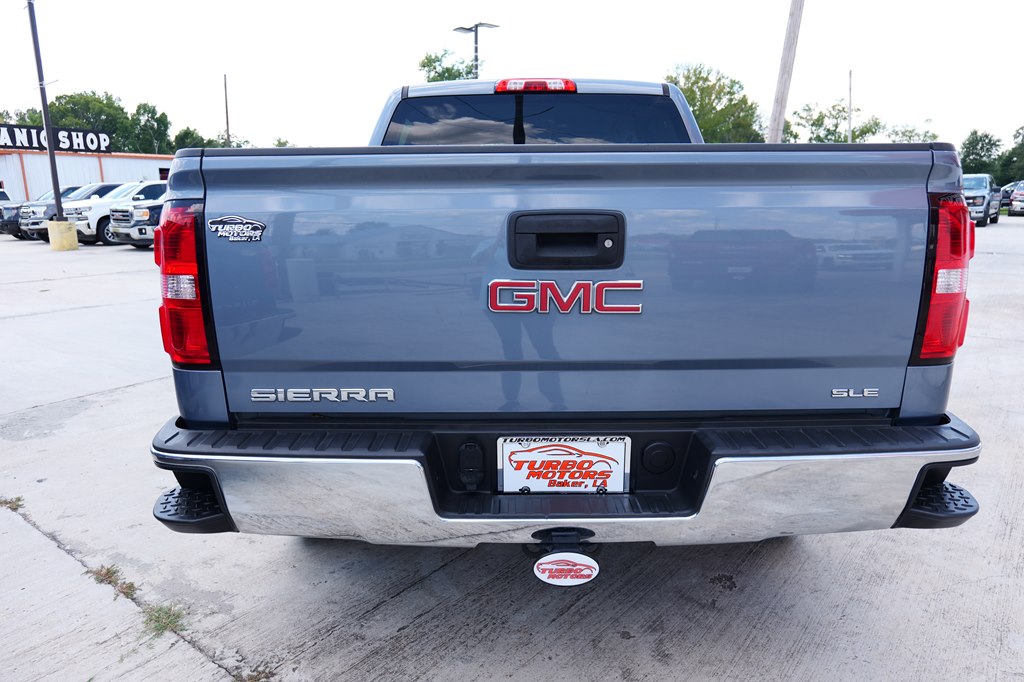 Photo 6 of this GMC SIERRA