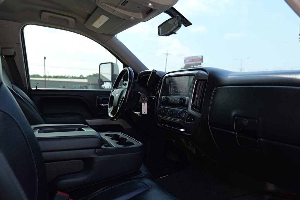 Used Car 2018 Chevrolet Silverado 1500  Lt For Sale Under $25,000 In Baker, Louisiana