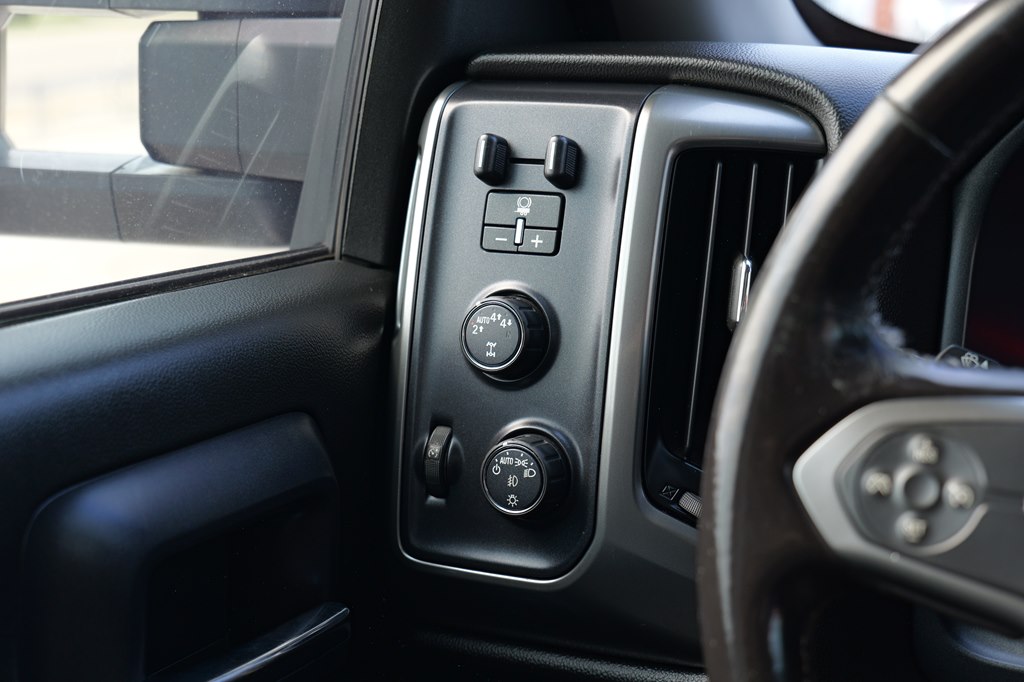 Used Car 2018 Chevrolet Silverado 1500  Lt For Sale Under $25,000 In Baker, Louisiana