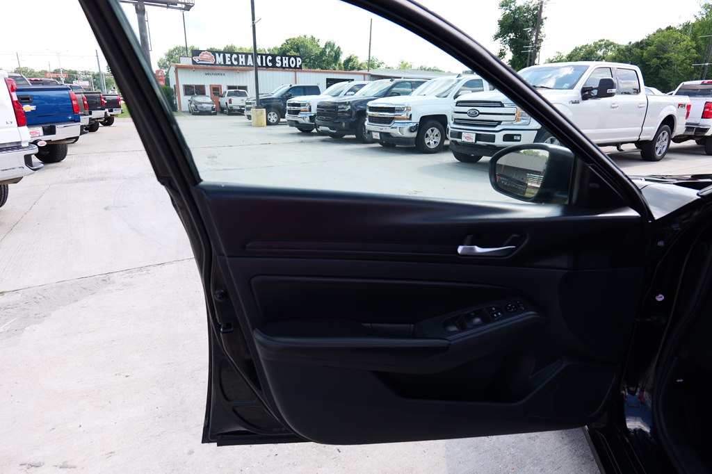 Used Car 2024 Nissan Altima  Sv For Sale Under $20,000 In Baker, Louisiana