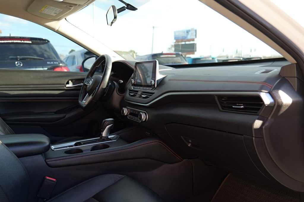 Used Car 2019 Nissan Altima  Sr For Sale Under $20,000 In Baker, Louisiana