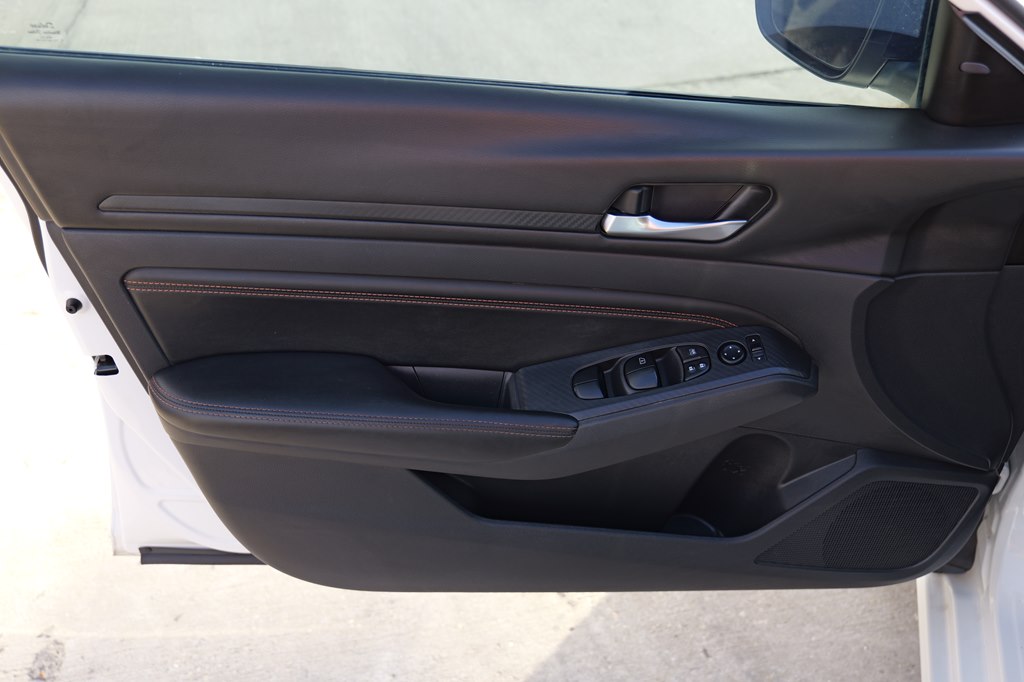 Used Car 2019 Nissan Altima  Sr For Sale Under $20,000 In Baker, Louisiana