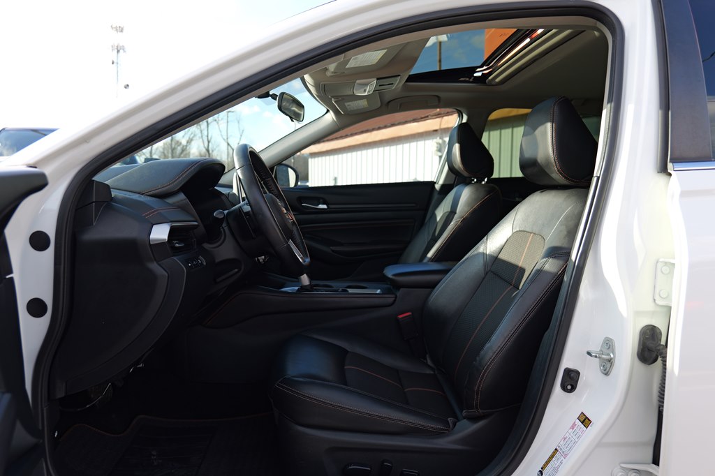 Used Car 2019 Nissan Altima  Sr For Sale Under $20,000 In Baker, Louisiana