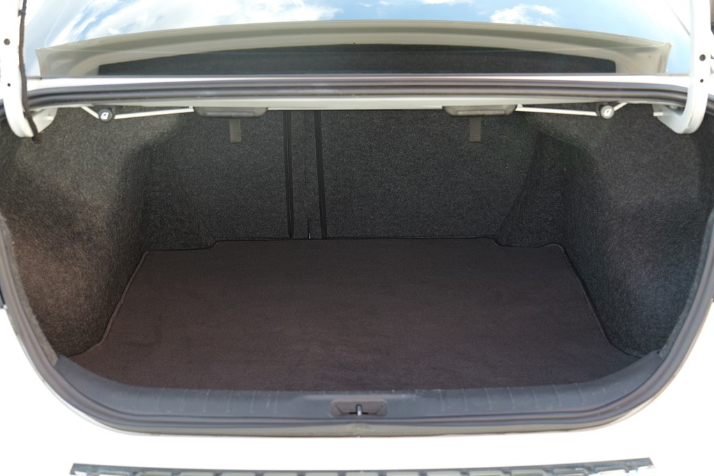 Used Car 2019 Nissan Altima  Sr For Sale Under $20,000 In Baker, Louisiana