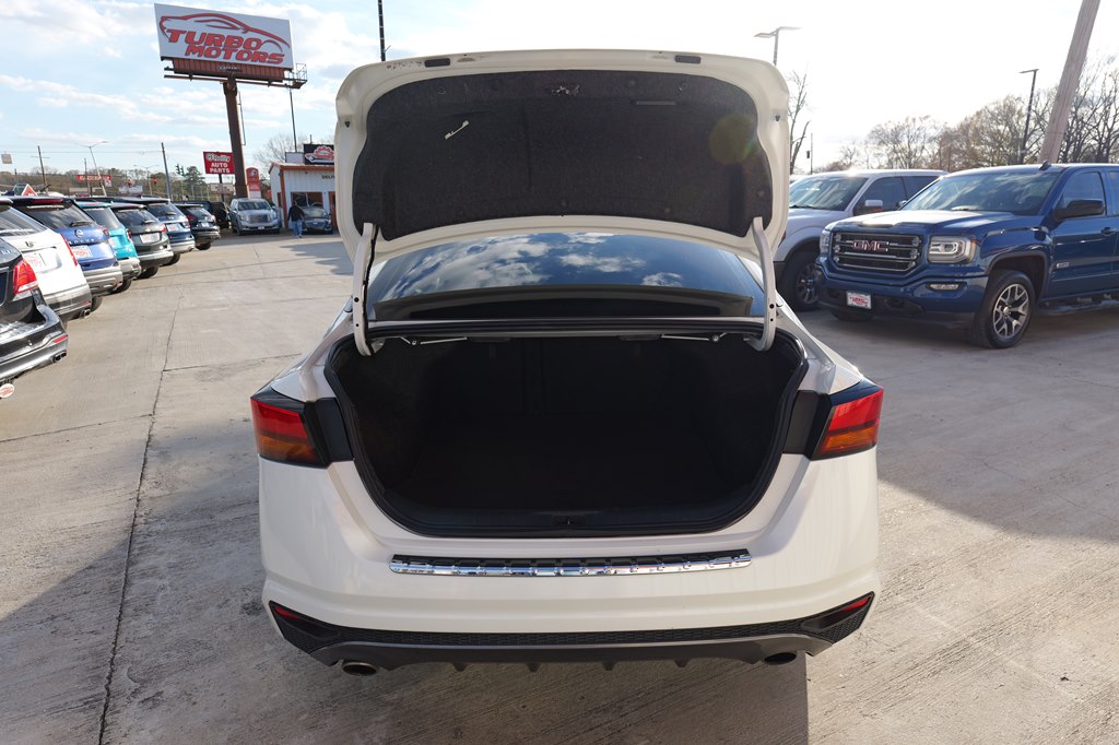 Used Car 2019 Nissan Altima  Sr For Sale Under $20,000 In Baker, Louisiana