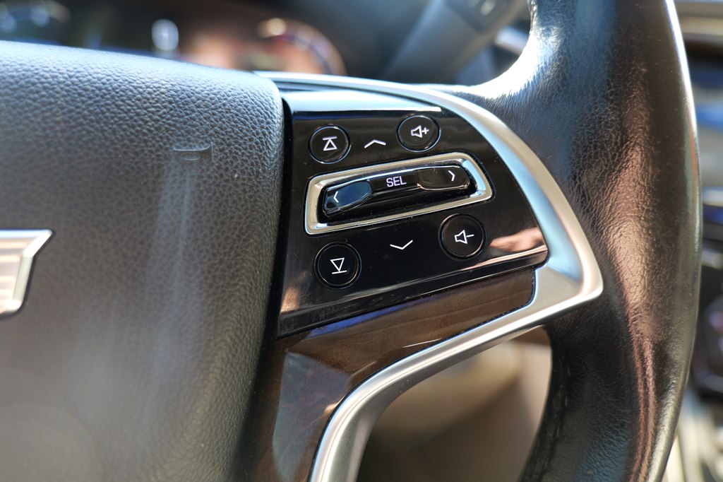 Photo 19 of this CADILLAC ESCALADE
