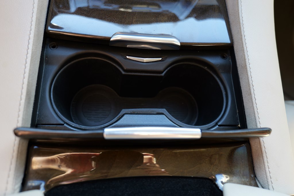 Photo 28 of this CADILLAC ESCALADE