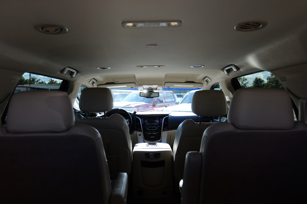 Photo 40 of this CADILLAC ESCALADE