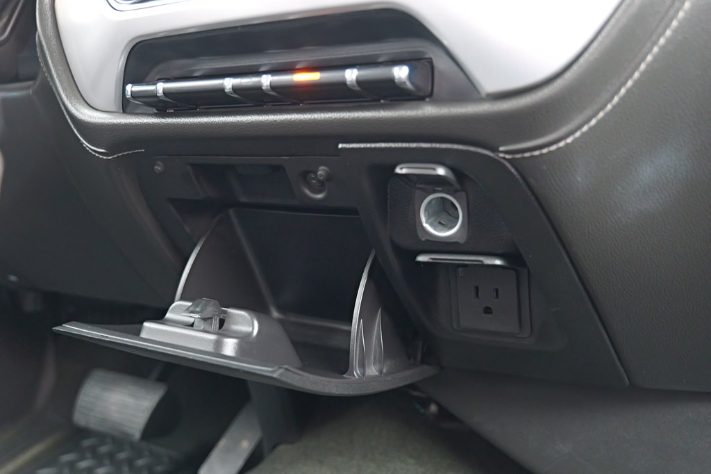 Used Car 2016 Gmc Sierra  1500 Sle For Sale Under $30,000 In Baker, Louisiana