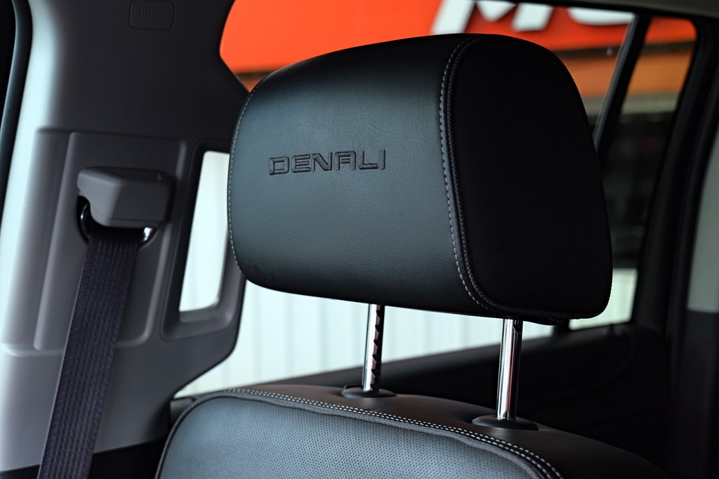 Used Car 2016 Gmc Yukon Xl  Denali For Sale Under $25,000 In Baker, Louisiana