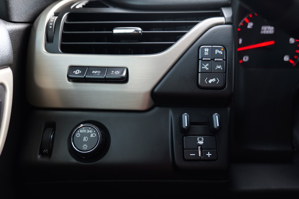 Used Car 2016 Gmc Yukon Xl  Denali For Sale Under $25,000 In Baker, Louisiana