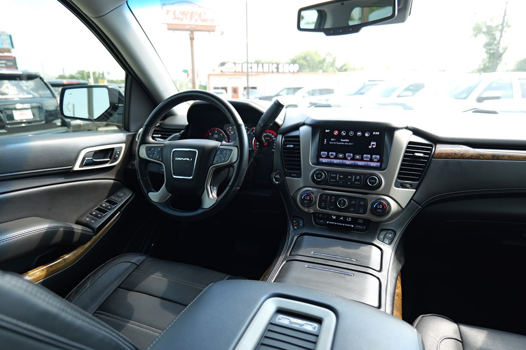 Used Car 2016 Gmc Yukon Xl  Denali For Sale Under $25,000 In Baker, Louisiana