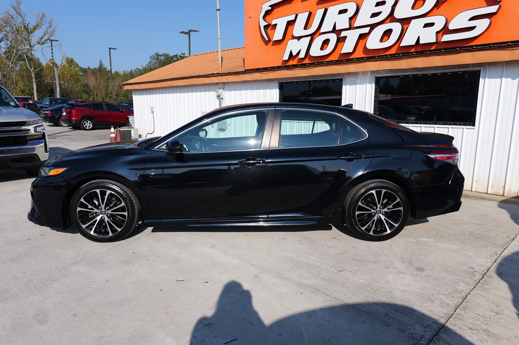 Used Car 2020 Toyota Camry  Se For Sale Under $20,000 In Baker, Louisiana