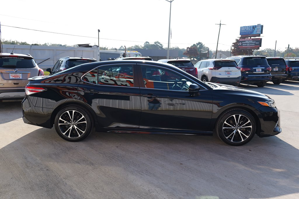 Used Car 2020 Toyota Camry  Se For Sale Under $20,000 In Baker, Louisiana