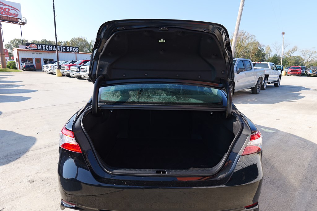 Used Car 2020 Toyota Camry  Se For Sale Under $20,000 In Baker, Louisiana