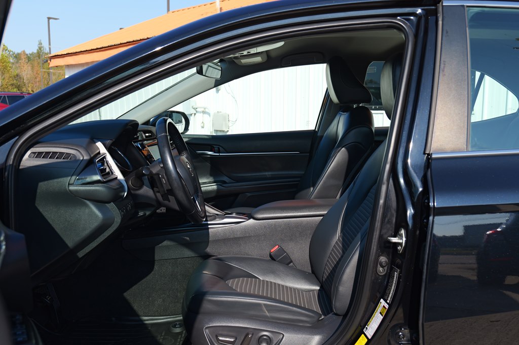 Used Car 2020 Toyota Camry  Se For Sale Under $20,000 In Baker, Louisiana