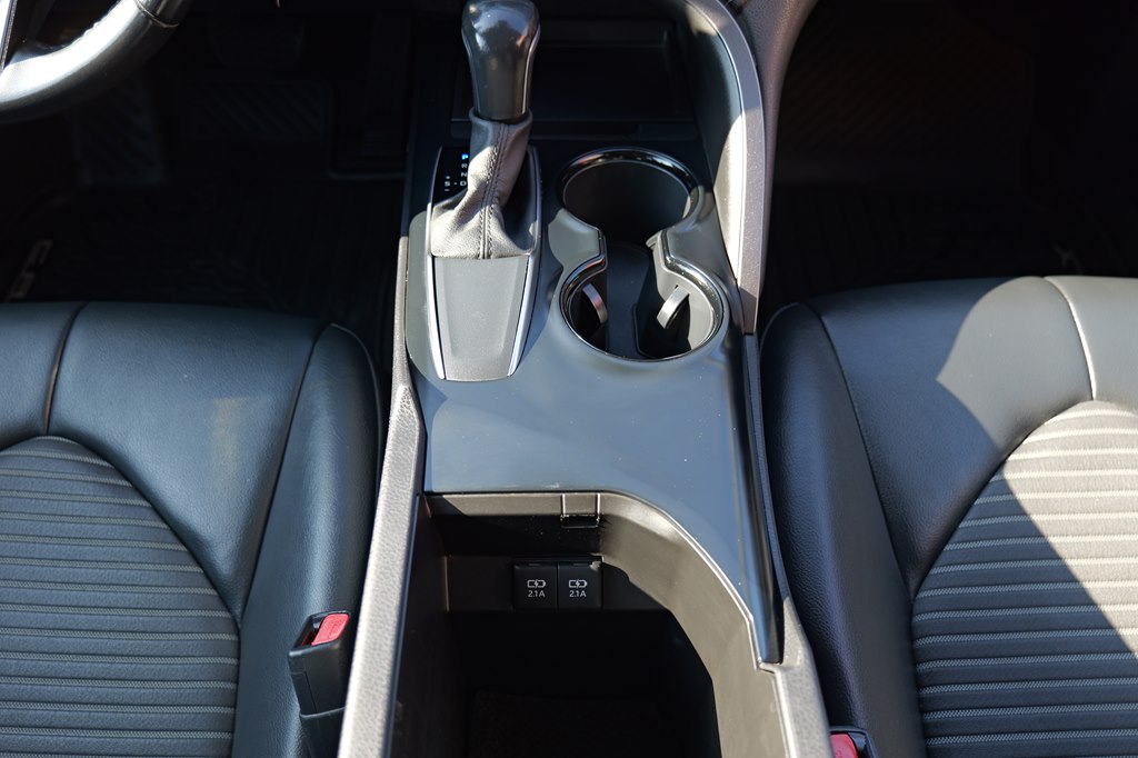 Used Car 2020 Toyota Camry  Se For Sale Under $20,000 In Baker, Louisiana