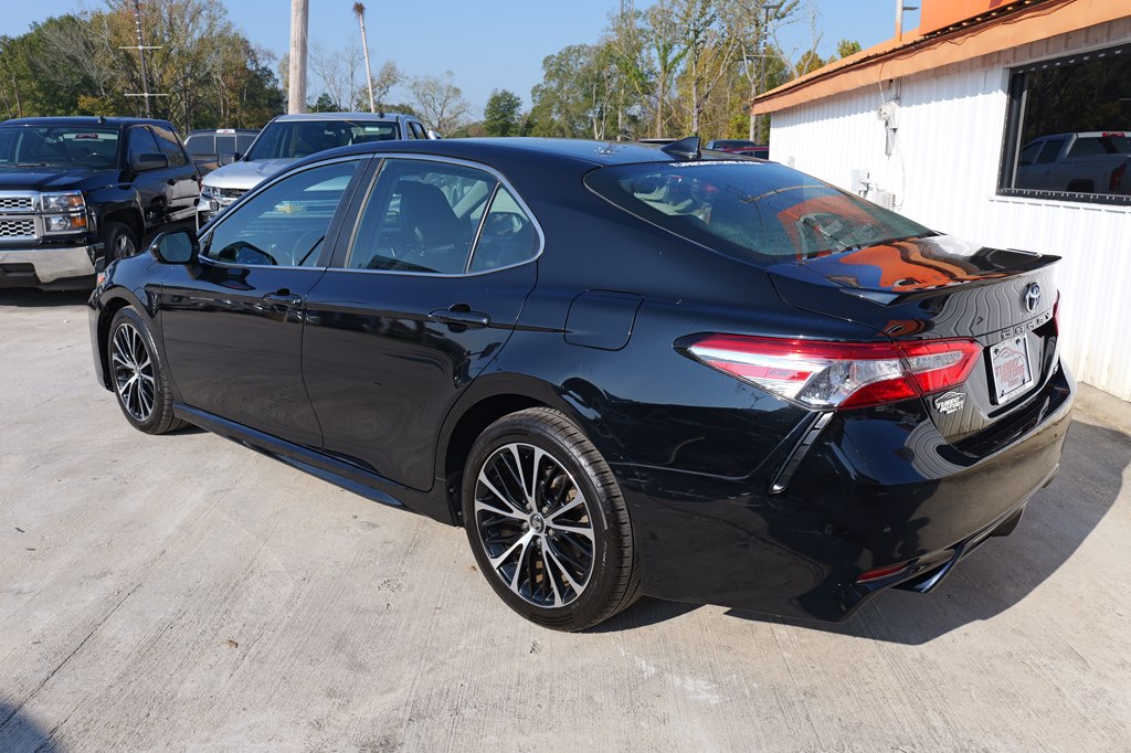 Used Car 2020 Toyota Camry  Se For Sale Under $20,000 In Baker, Louisiana