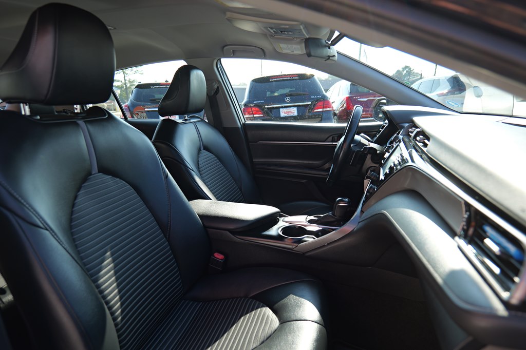 Used Car 2020 Toyota Camry  Se For Sale Under $20,000 In Baker, Louisiana