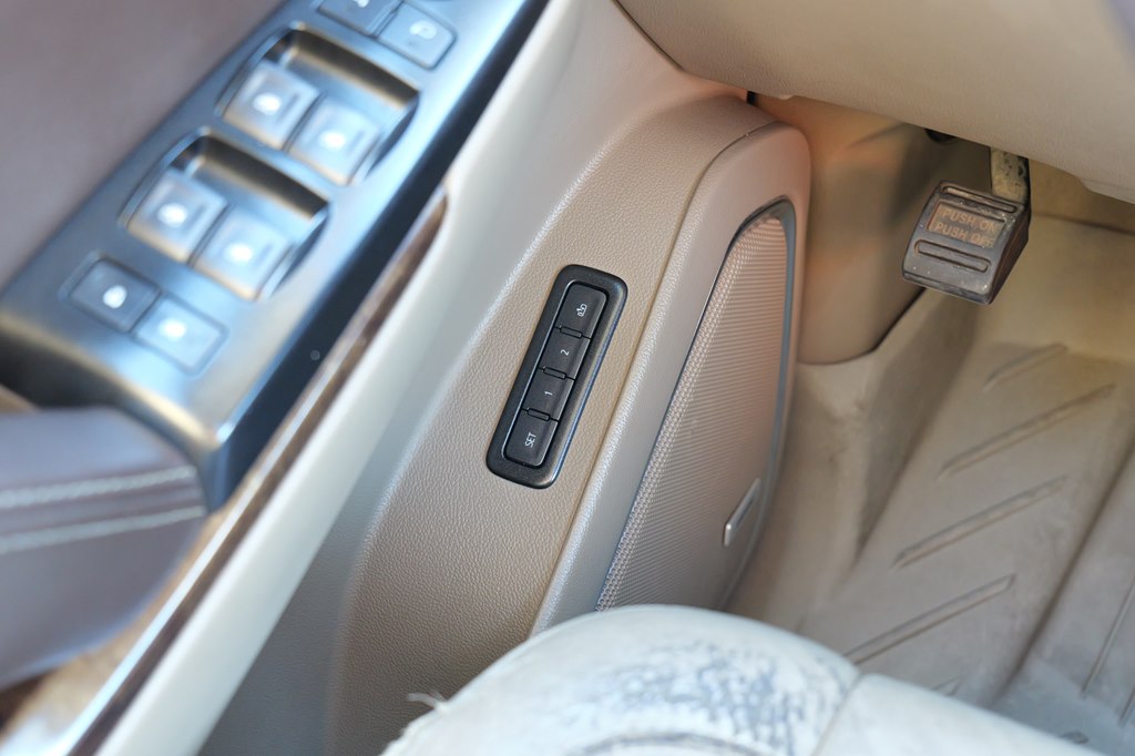 Used Car 2019 Chevrolet Tahoe  1500 Lt For Sale Under $20,000 In Baker, Louisiana