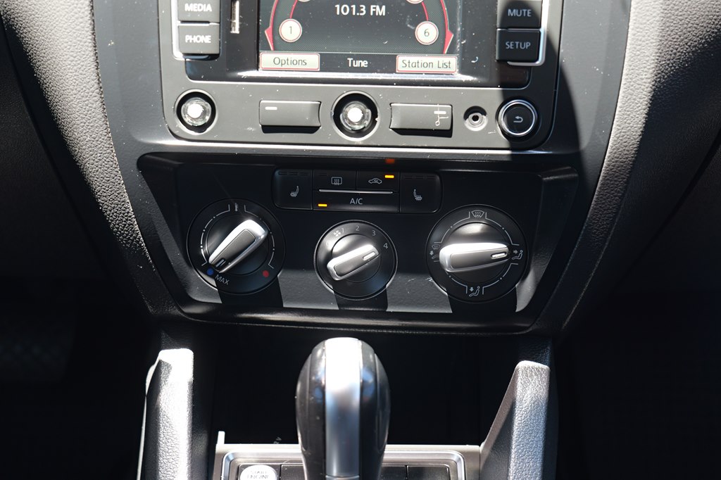 Used Car 2015 Volkswagen Jetta  Se For Sale Under $10,000 In Baker, Louisiana
