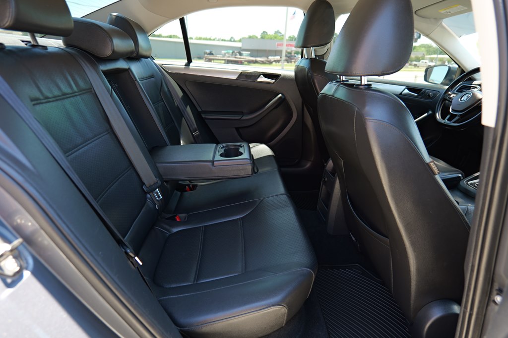 Used Car 2015 Volkswagen Jetta  Se For Sale Under $10,000 In Baker, Louisiana