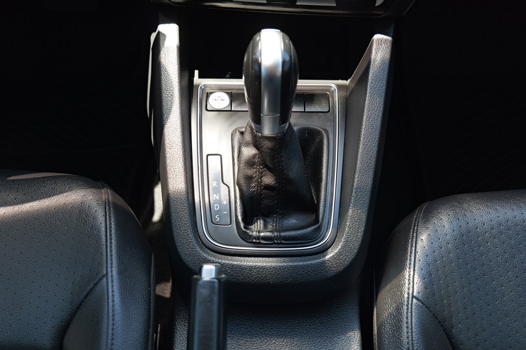 Used Car 2015 Volkswagen Jetta  Se For Sale Under $10,000 In Baker, Louisiana