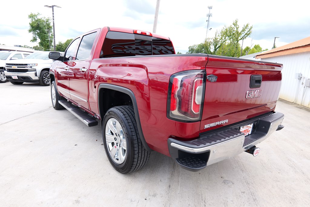 Photo 7 of this GMC SIERRA