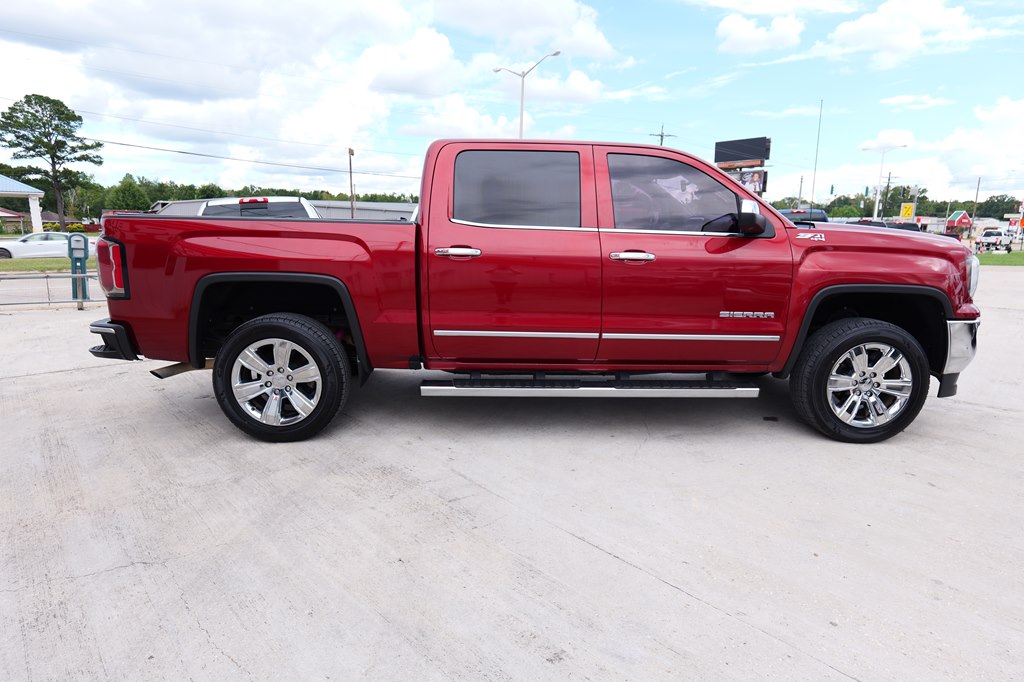 Photo 4 of this GMC SIERRA