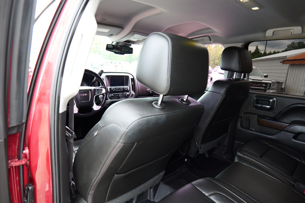 Photo 32 of this GMC SIERRA