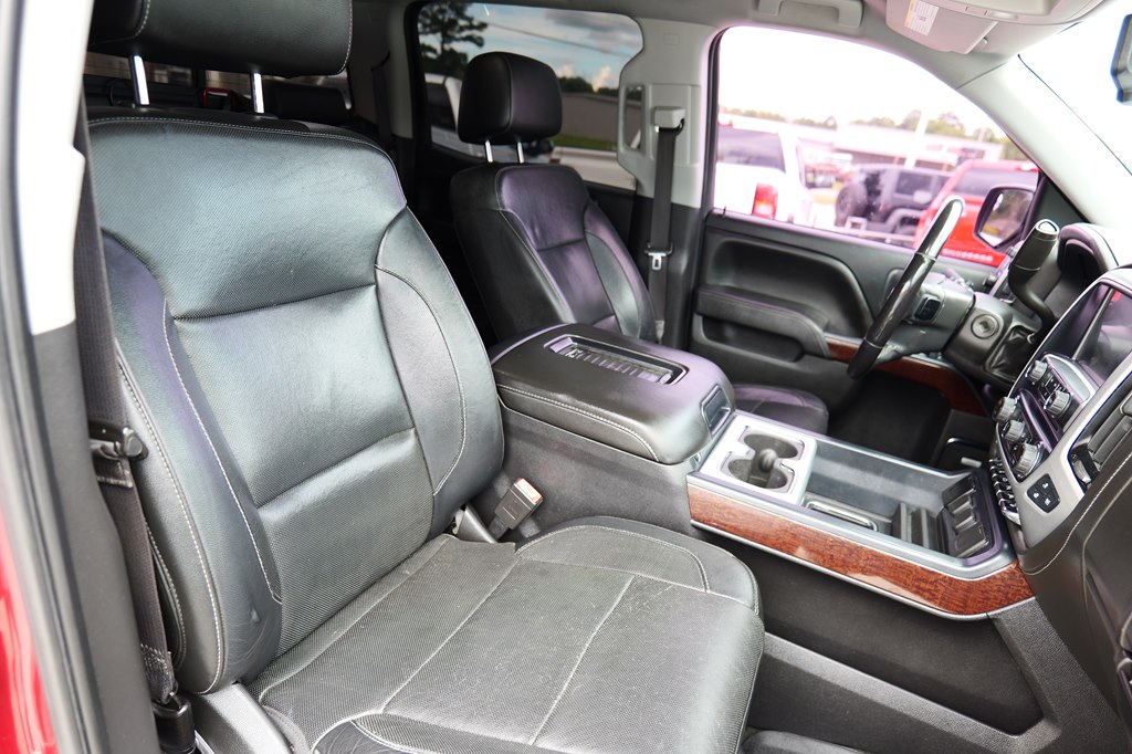 Photo 44 of this GMC SIERRA