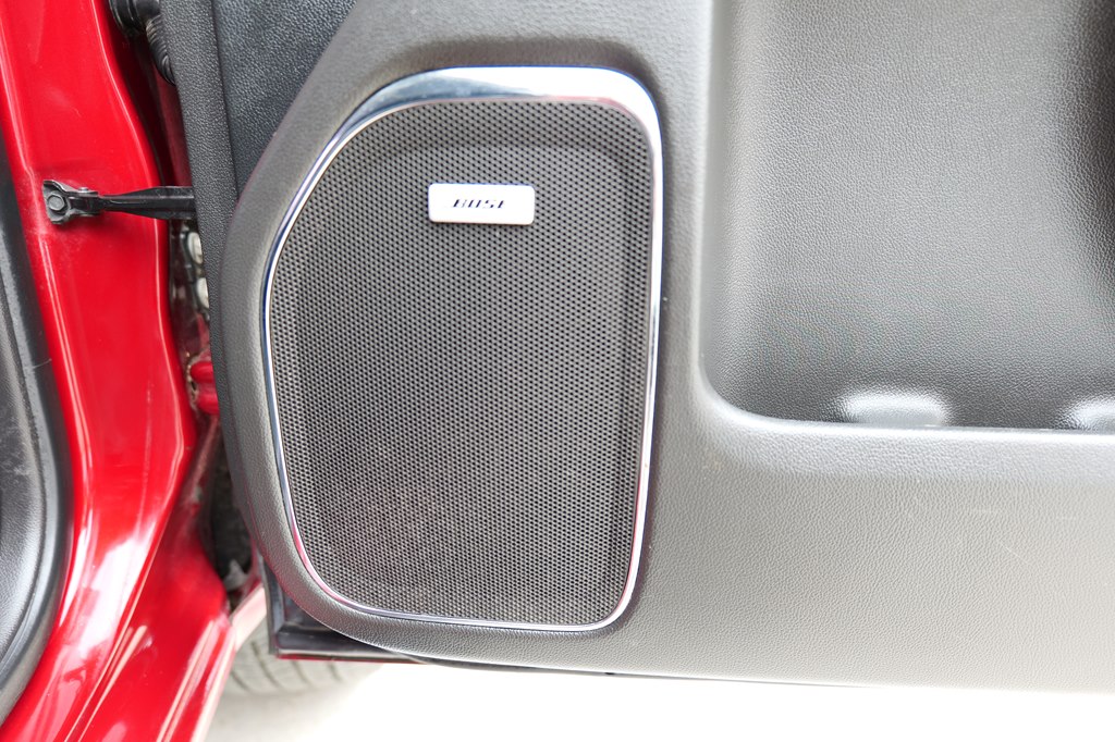 Photo 48 of this GMC SIERRA