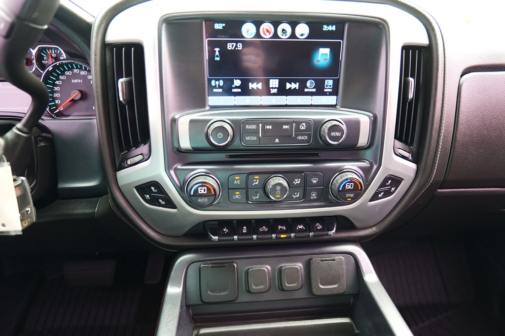 Photo 21 of this GMC SIERRA