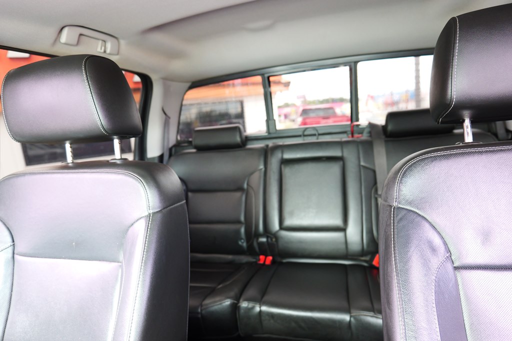 Photo 30 of this GMC SIERRA
