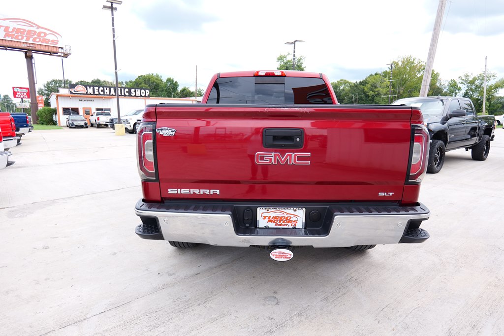 Photo 6 of this GMC SIERRA