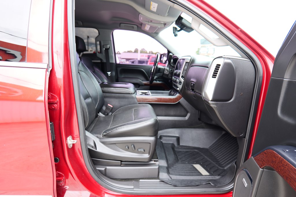 Photo 43 of this GMC SIERRA