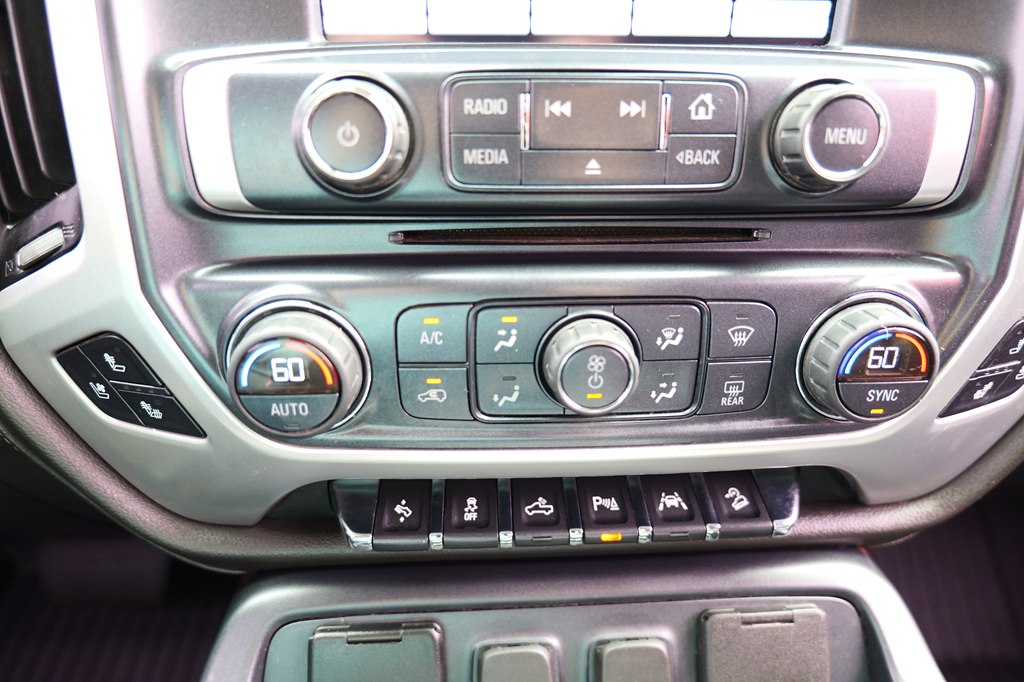 Photo 23 of this GMC SIERRA