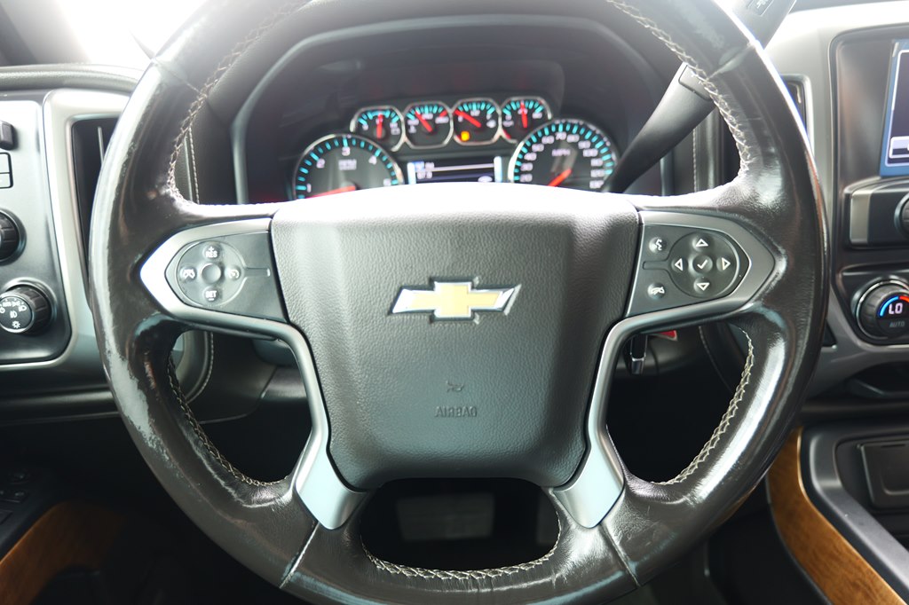 Photo 16 of this CHEVROLET SILVERADO 1500