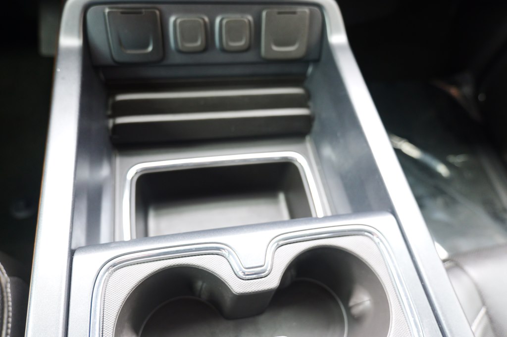Photo 25 of this CHEVROLET SILVERADO 1500
