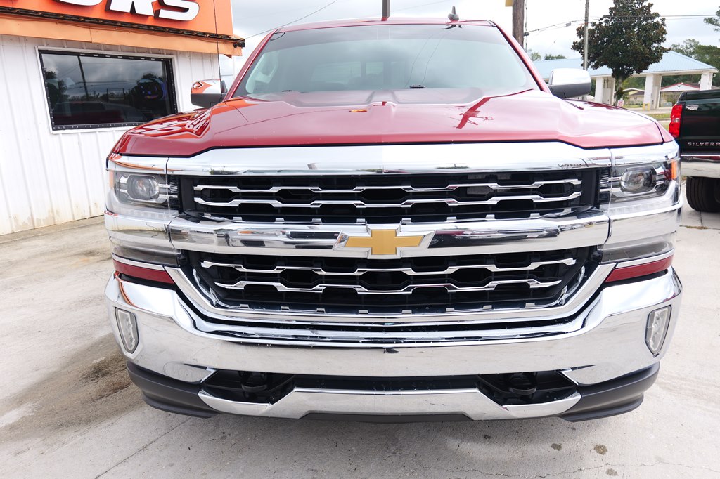 Photo 2 of this CHEVROLET SILVERADO 1500