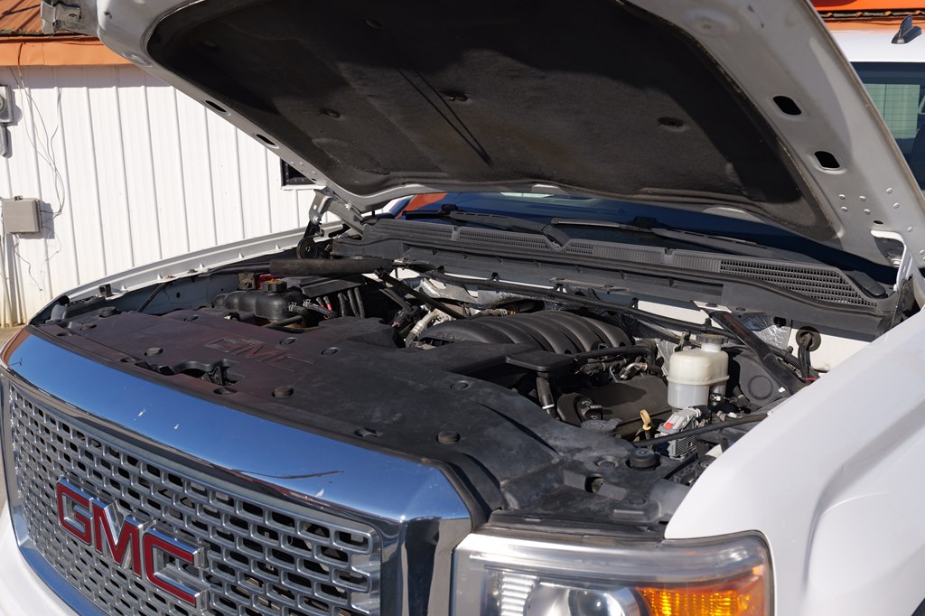 Used Car 2014 Gmc Sierra  1500 Denali For Sale Under $25,000 In Baker, Louisiana