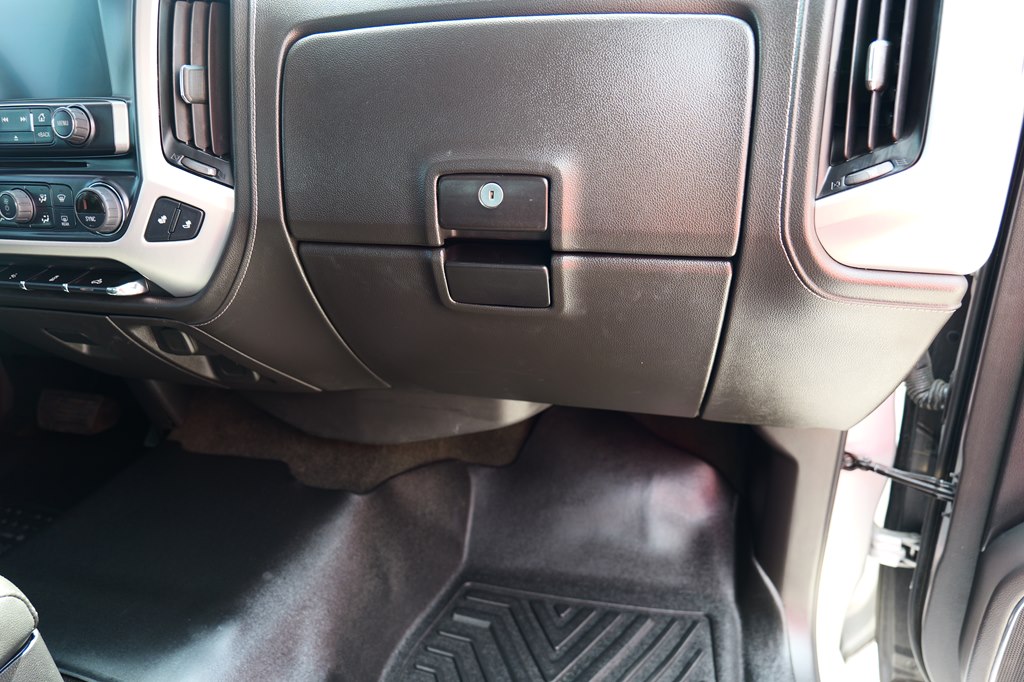 Photo 39 of this GMC SIERRA
