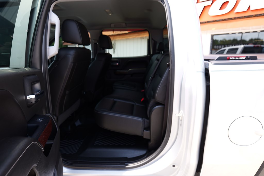 Photo 27 of this GMC SIERRA