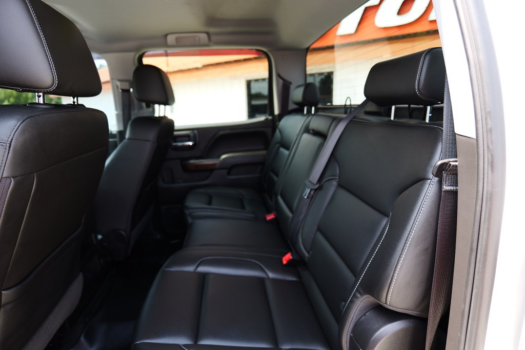 Photo 29 of this GMC SIERRA
