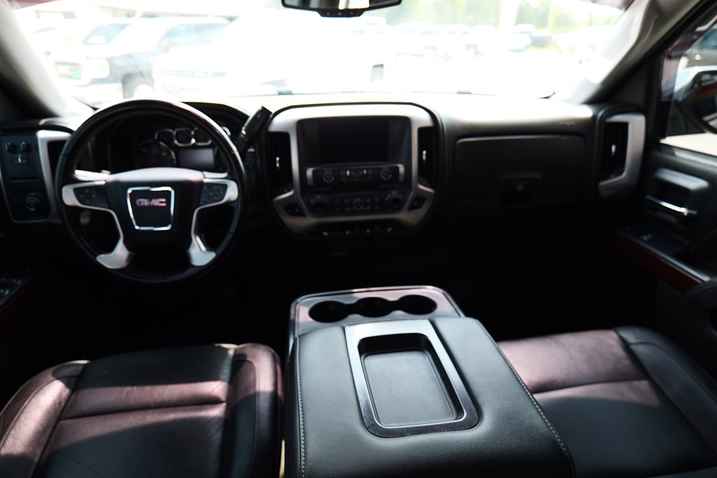 Photo 32 of this GMC SIERRA