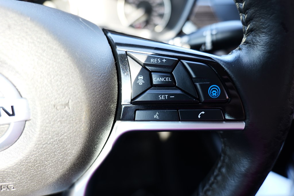 Photo 17 of this NISSAN ALTIMA