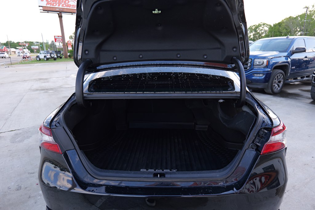 Used Car 2021 Toyota Camry  Se For Sale Under $20,000 In Baker, Louisiana