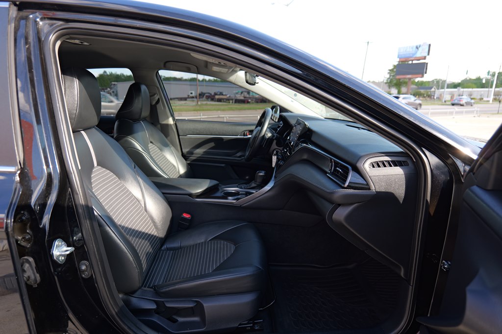 Used Car 2021 Toyota Camry  Se For Sale Under $20,000 In Baker, Louisiana