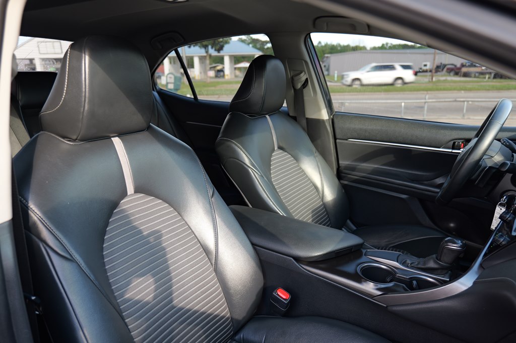 Used Car 2021 Toyota Camry  Se For Sale Under $20,000 In Baker, Louisiana